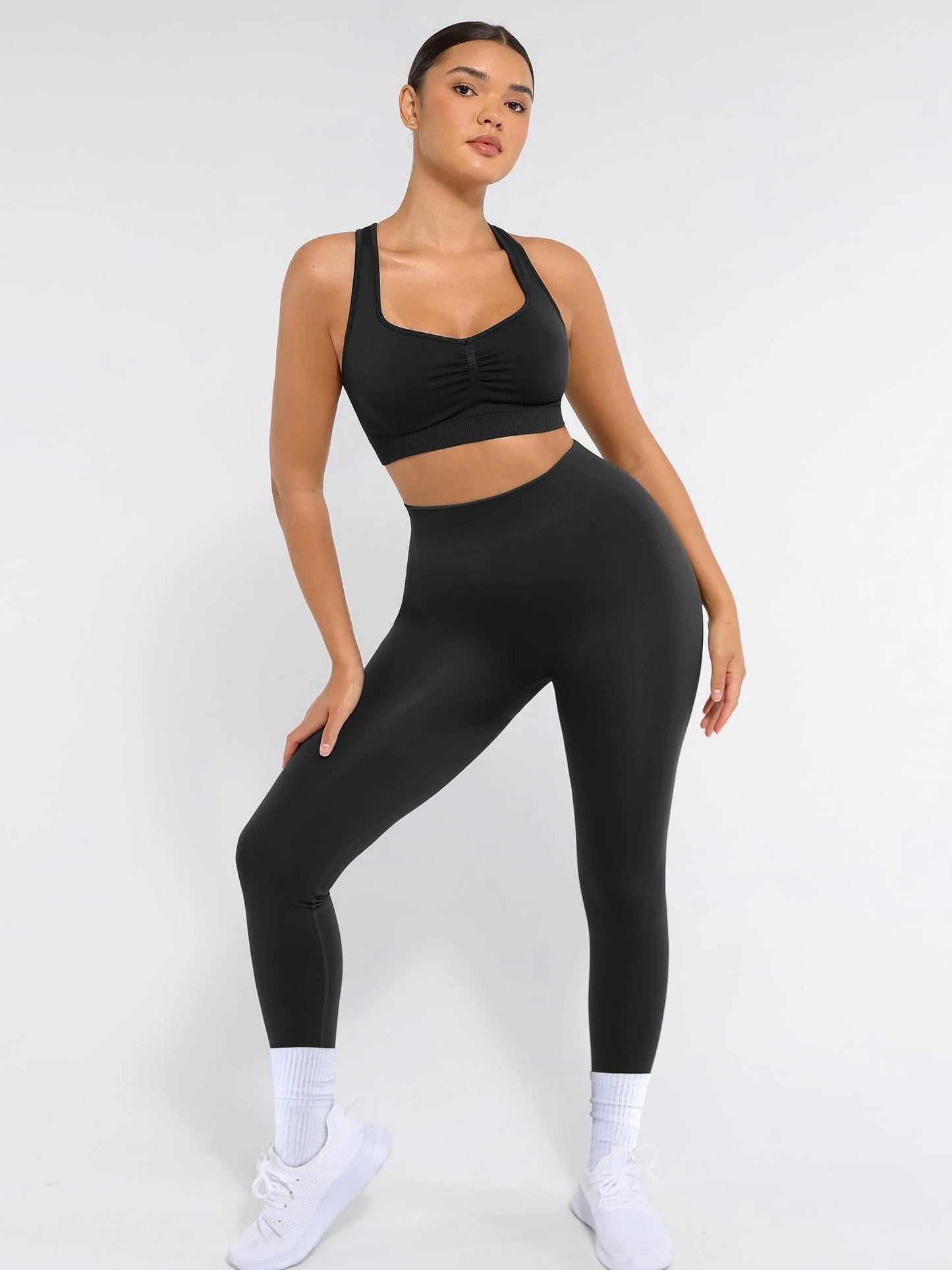 Feelingirl Seamless Racerback Sports Bra with Removable Pads and Support Fit