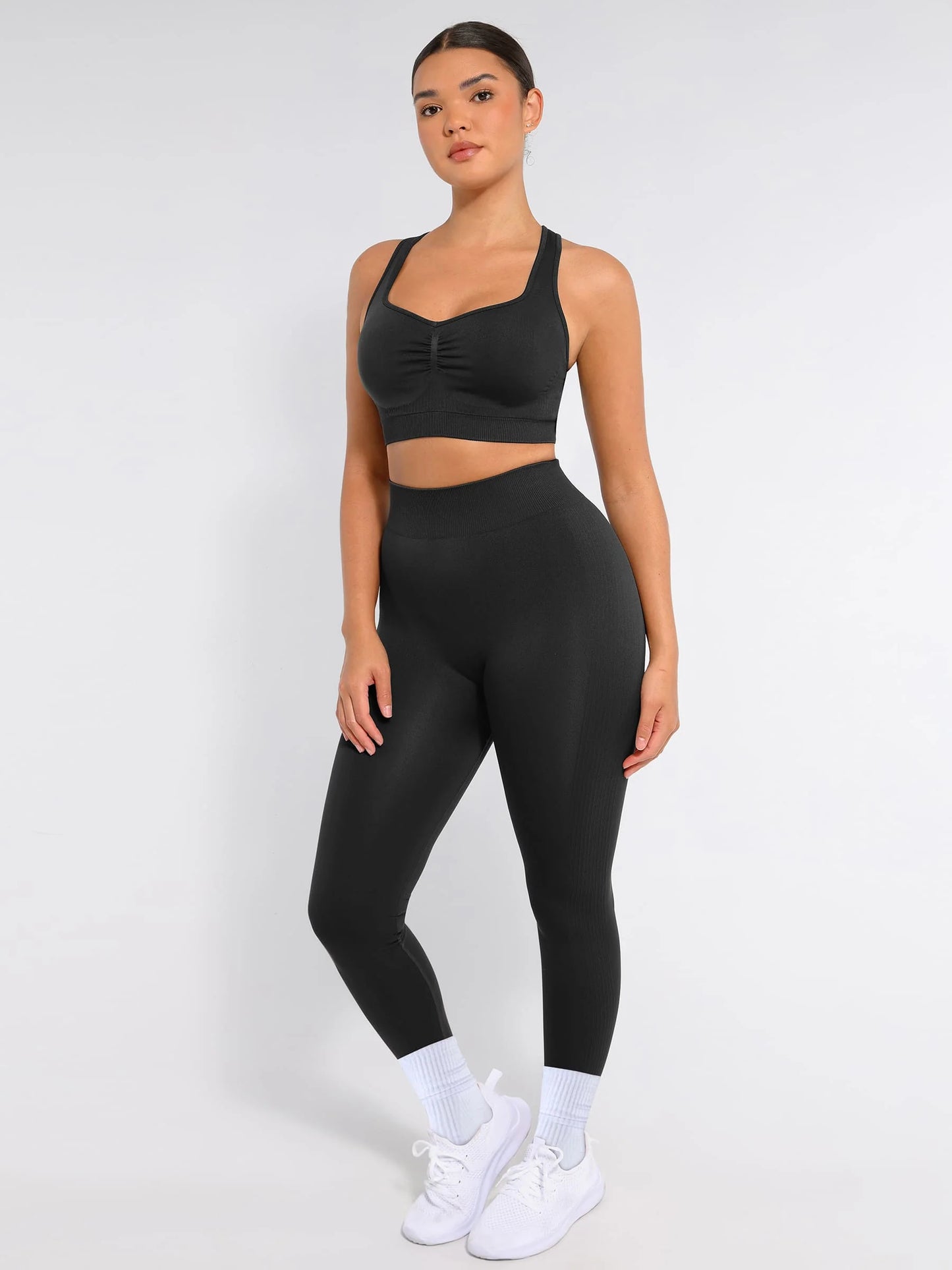 Feelingirl Seamless Racerback Sports Bra with Removable Pads and Support Fit